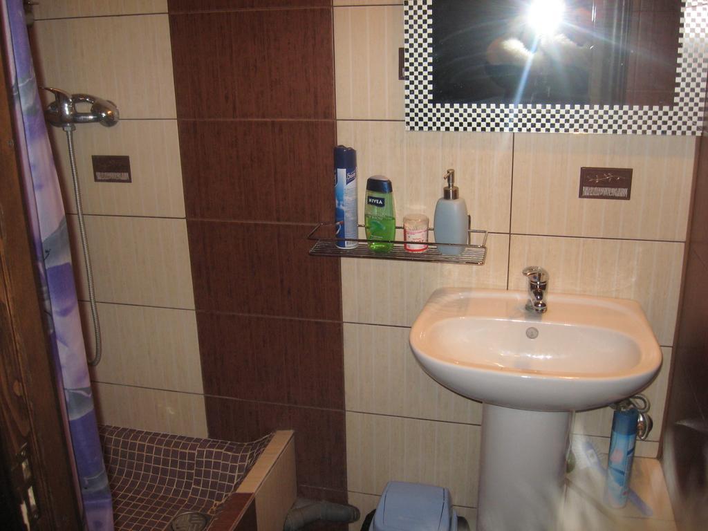 Площа Старий Ринок З Балконом Apartment ลวีฟ ภายนอก รูปภาพ
